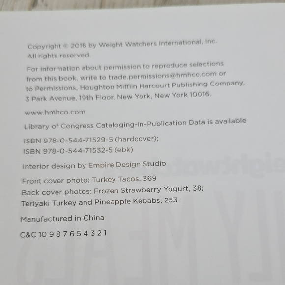 Weight Watchers Family Meals Cook Book 250 Recipes Smartpoints Values Hardcover - Picture 4 of 5